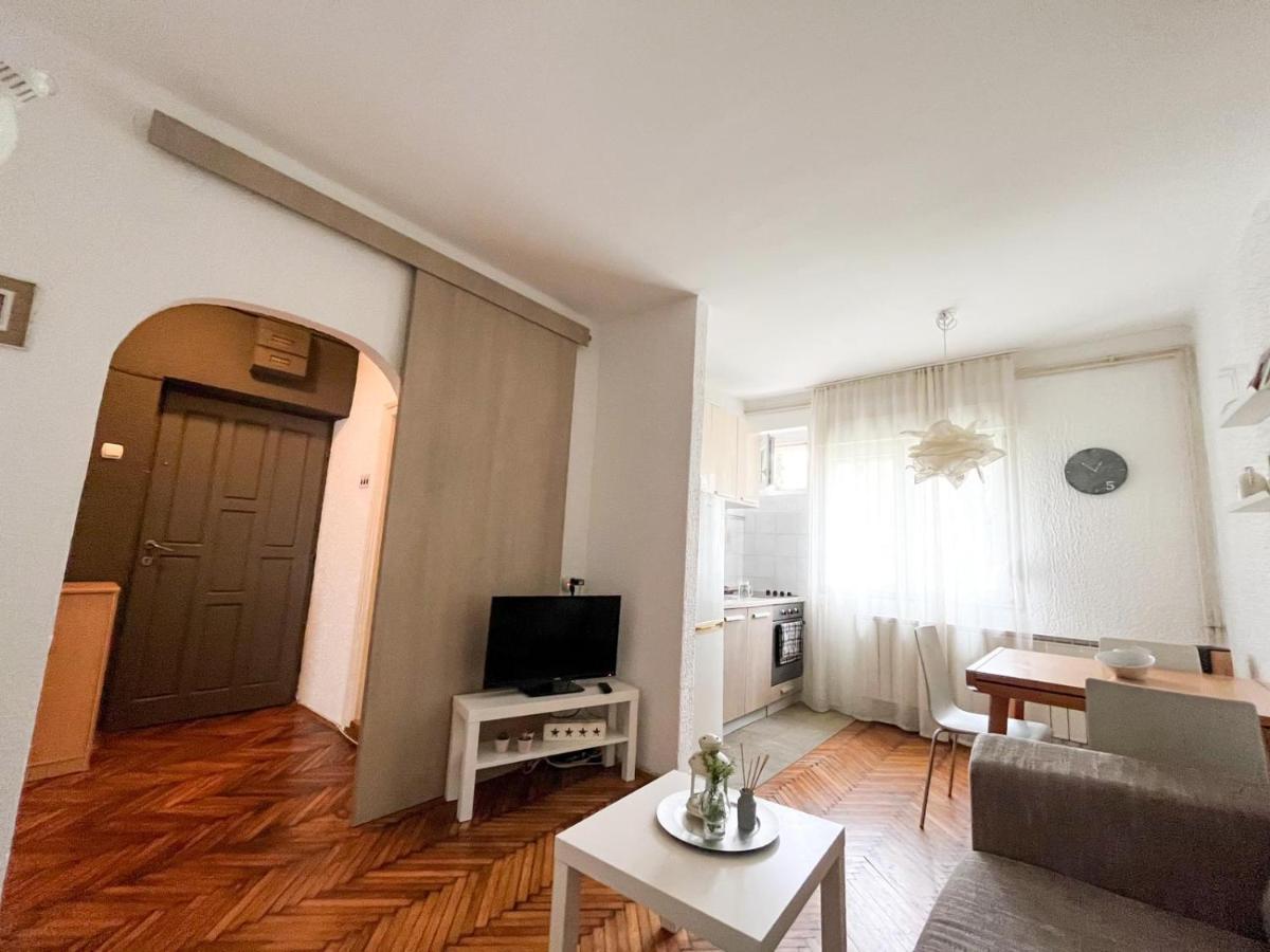 Kopernik - Parking Available Apartment Beograd Ngoại thất bức ảnh
